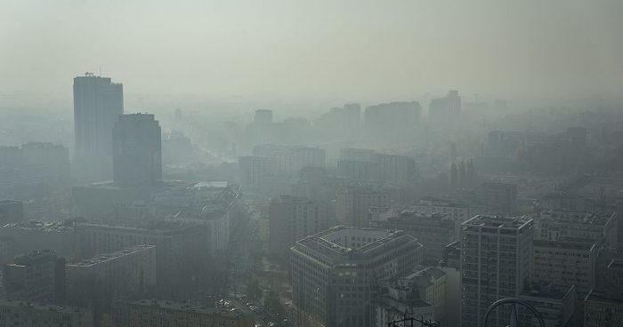 Jaki wpływ ma smog na polski futbol?
